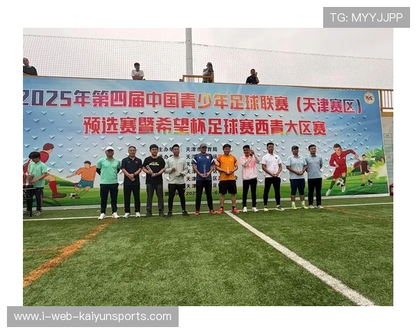 足球联赛在青训中推广跨学科学习提高球员综合素质与适应力，如何开展足球青训